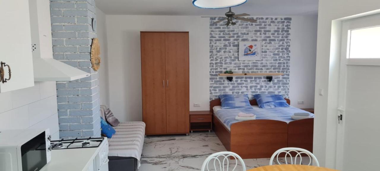 Apartmani Centar Seline Paklenica Exteriör bild