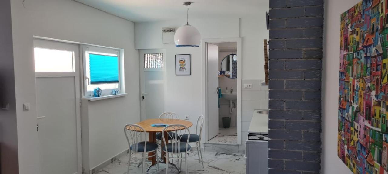Apartmani Centar Seline Paklenica Exteriör bild