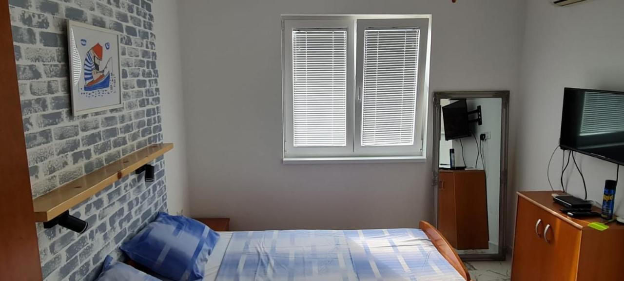 Apartmani Centar Seline Paklenica Exteriör bild