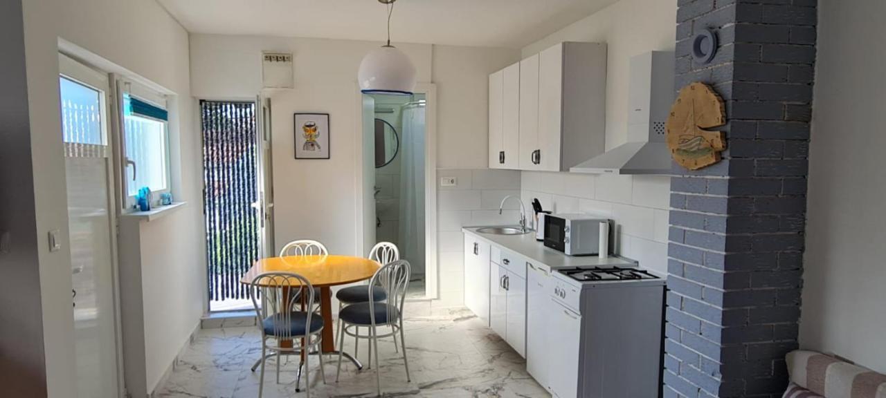 Apartmani Centar Seline Paklenica Exteriör bild